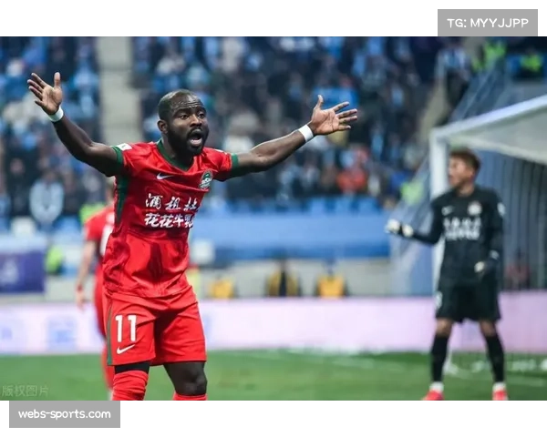 大连英博官宣加纳前锋阿奇姆彭加盟，成为球队第五外援